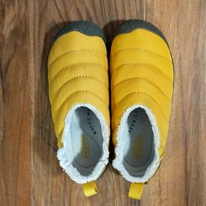 Keen Howser Slip-ons Yellow